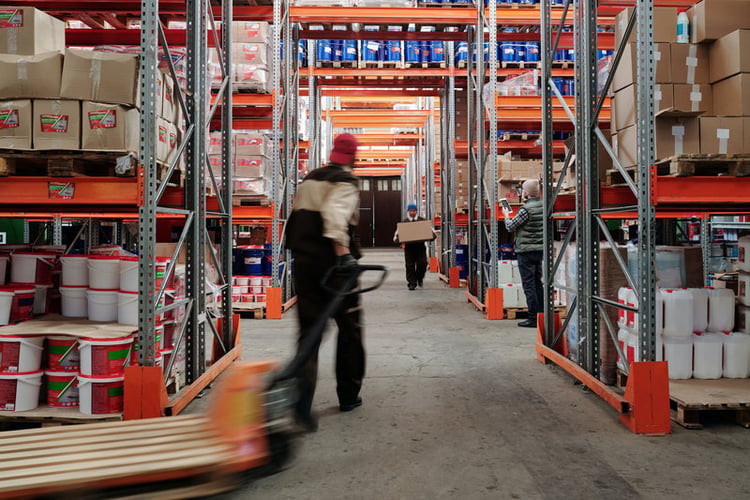 How To Calculate the Ending Inventory Formula for Ecommerce