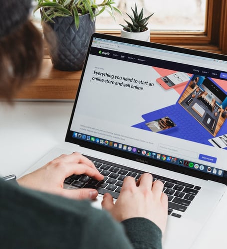 Best Ecommerce Platforms for Small Businesses