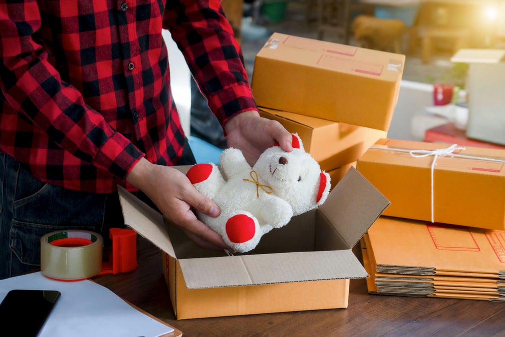 How to Prepare for Peak Holiday Shipping Season