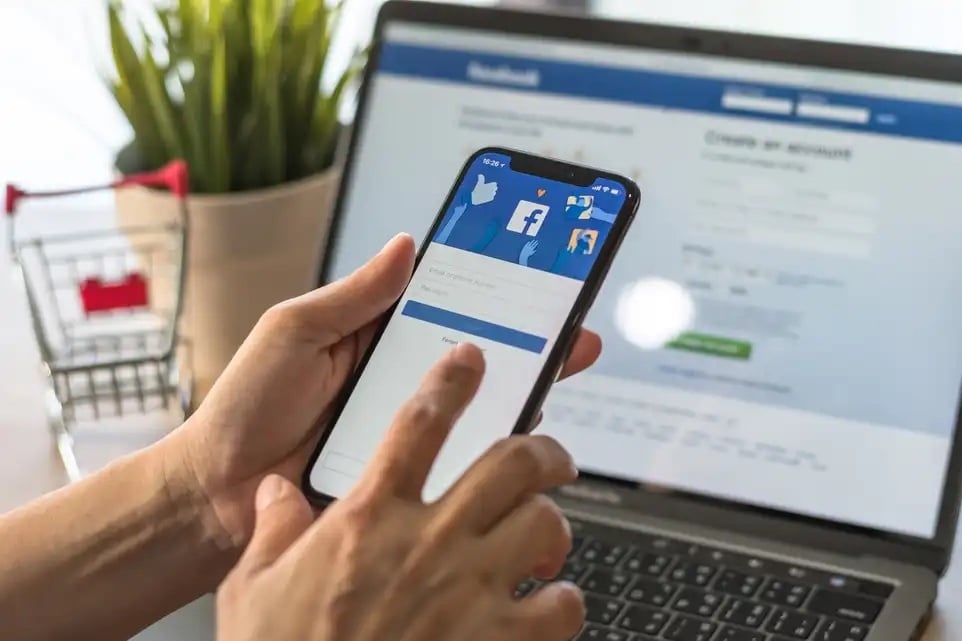 How to sell on Facebook as a business